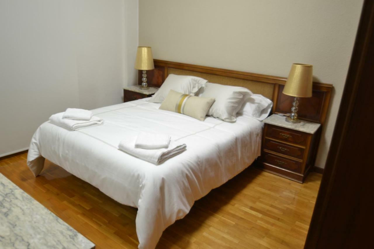 Jv40 Turismo Appartement Logroño Buitenkant foto