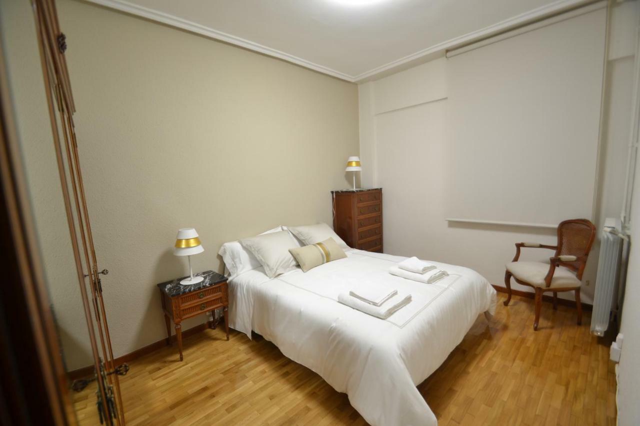 Jv40 Turismo Appartement Logroño Buitenkant foto